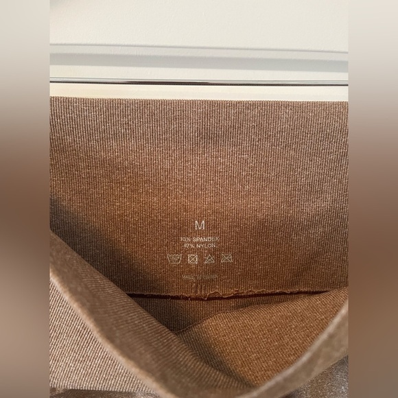 NVGTN Shape Seamless Leggings | Beige | M - Picture 6 of 6